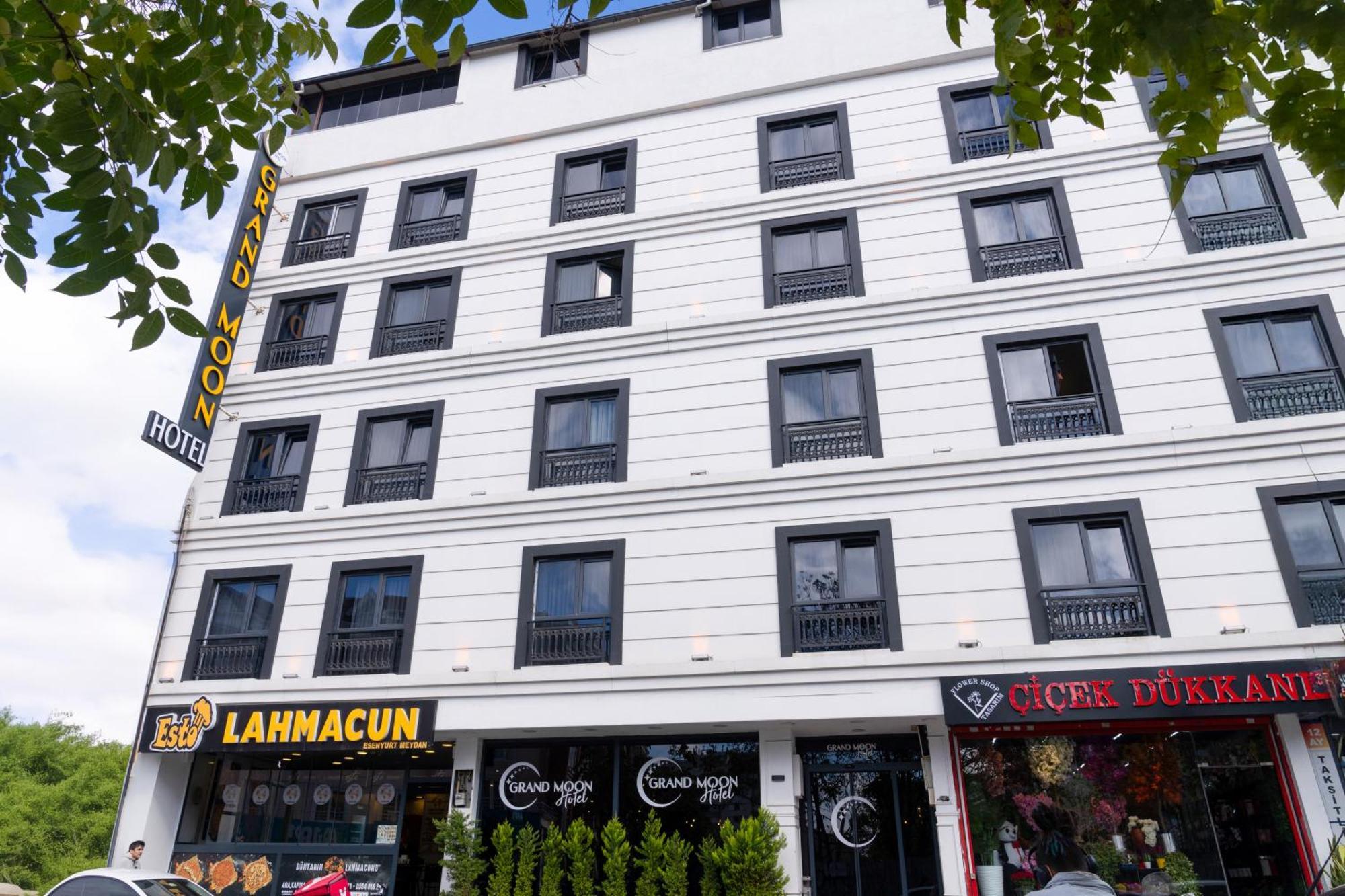 Grand Moon Hotel — Photos 1